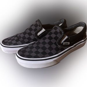 VANS slip on size 6.5 Women 5 Men